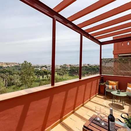 Apartment Amazing Sea And Golf Course View 2br, Parking Pool Benalmadena